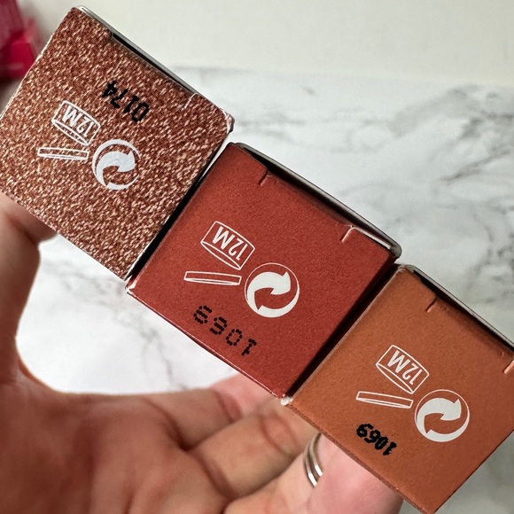 BUXOM Keep It Spicy Full-On Plumping Lip Cream get 2/ $28 - Picture 5 of 14